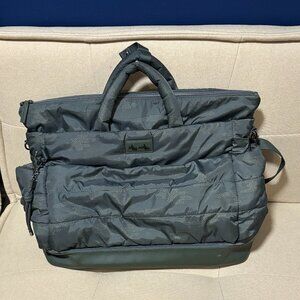 Itzy Ritzy Dream Weekender Bag